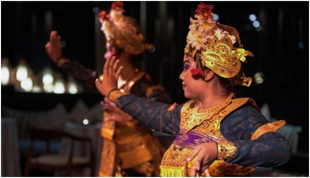 The Return of Local Identity in a Global World